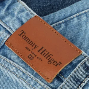 De Qualité Tommy Hilfiger Mom Jeans Girlfriend Colorblock En Bleu 7